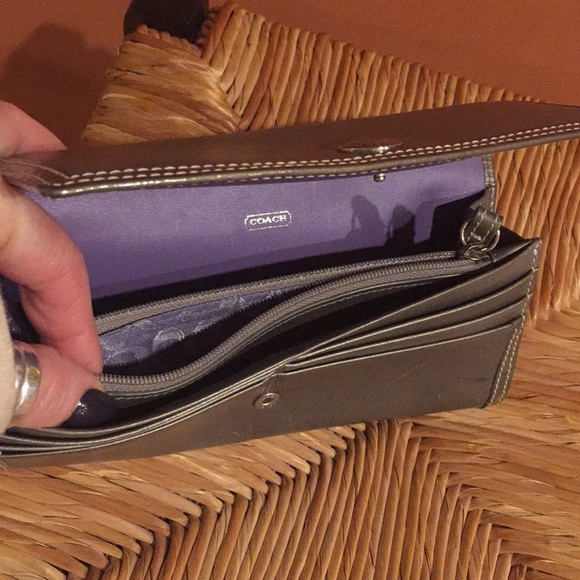 Coach wallet- hardly used! - Picture 5 of 5